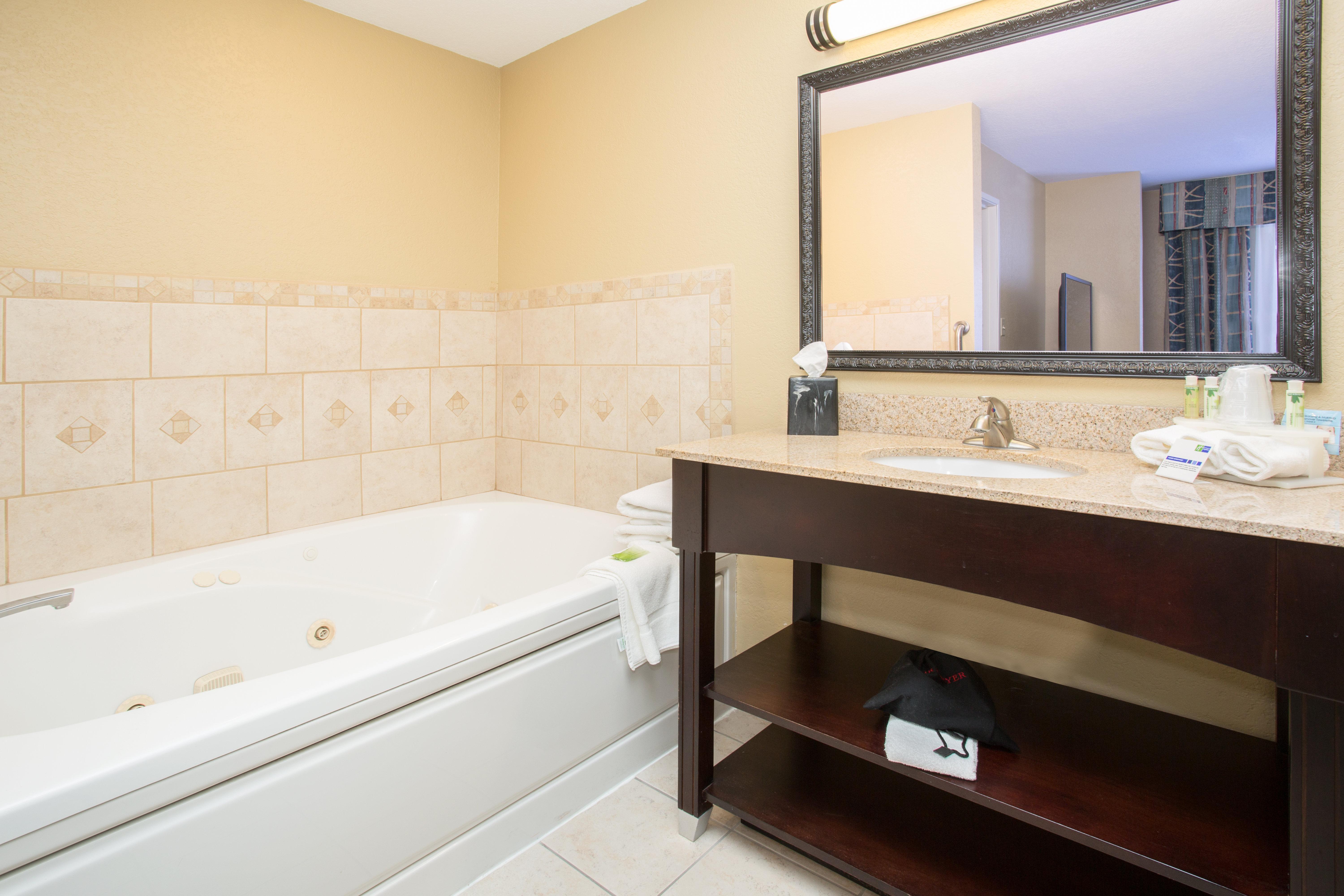 Holiday Inn Express Hotel & Suites Lexington By Ihg Exteriér fotografie