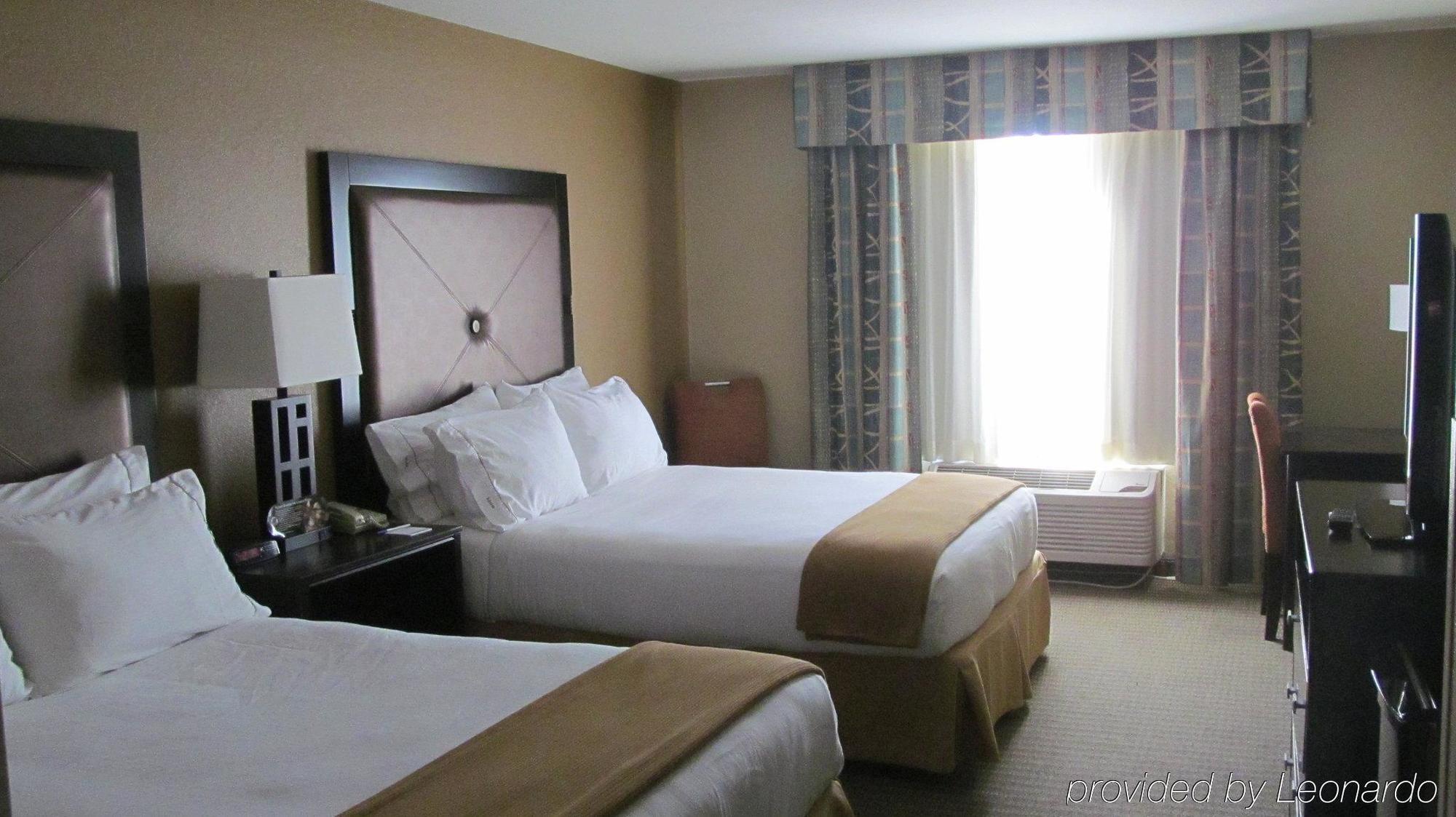 Holiday Inn Express Hotel & Suites Lexington By Ihg Exteriér fotografie