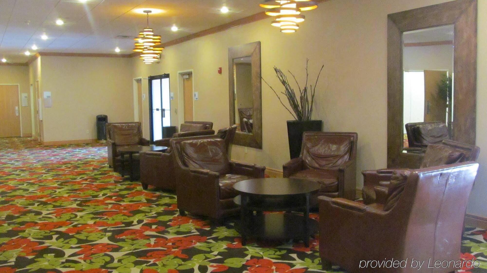 Holiday Inn Express Hotel & Suites Lexington By Ihg Exteriér fotografie
