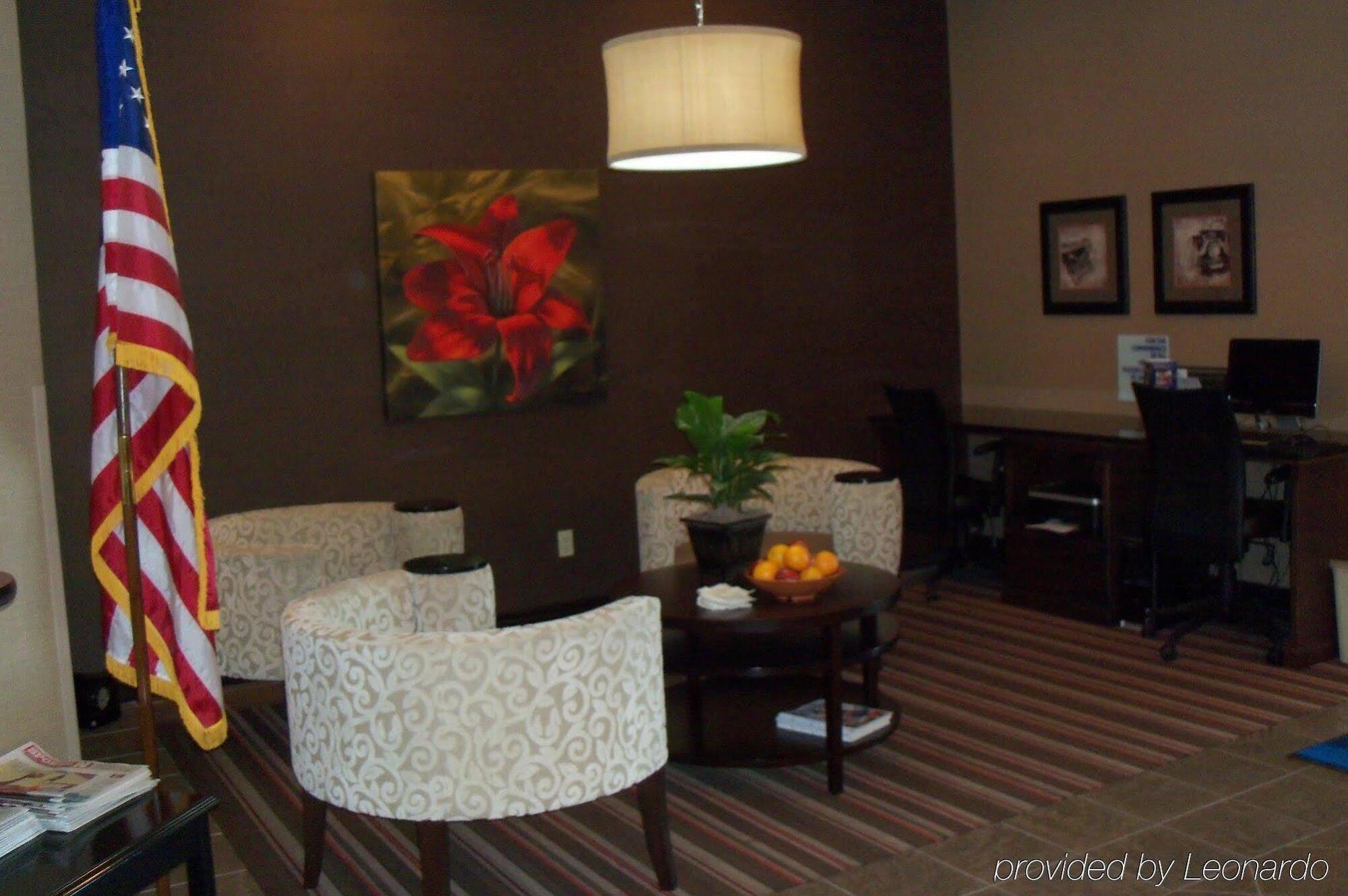 Holiday Inn Express Hotel & Suites Lexington By Ihg Exteriér fotografie